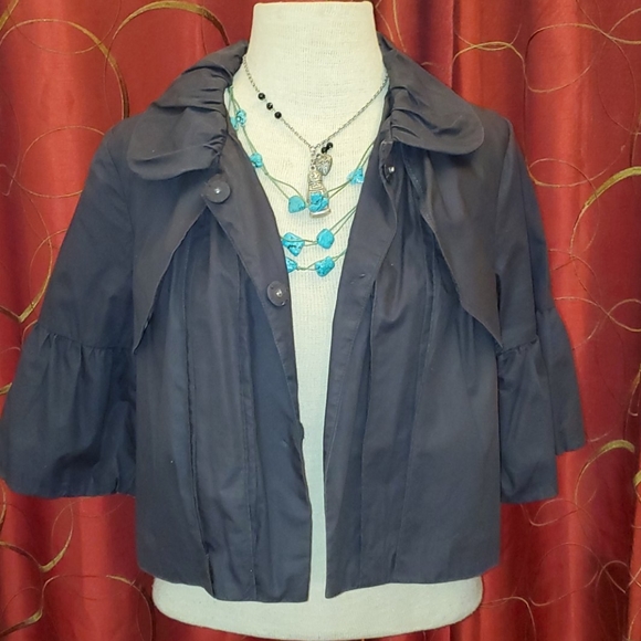 Puffy Gray Short Jacket - Picture 2 of 7